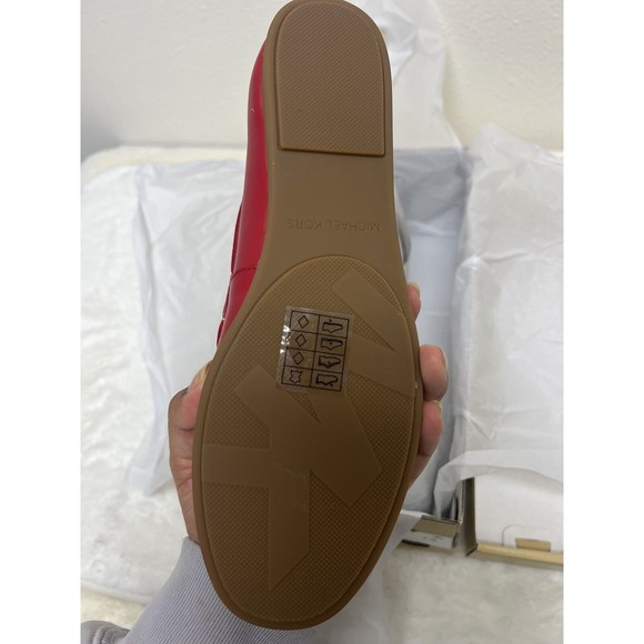 MICHAEL KORS SUTTON MOCCASIN CRIMSON WOMEN'S LEATHER FLAT SHOES SIZE 7 M - Picture 4 of 6